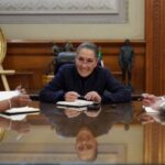 Claudia Sheinbaum invita al Papa León XIV a visitar México