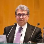 Monreal elogia a Luisa María Alcalde ante posible salida de Morena